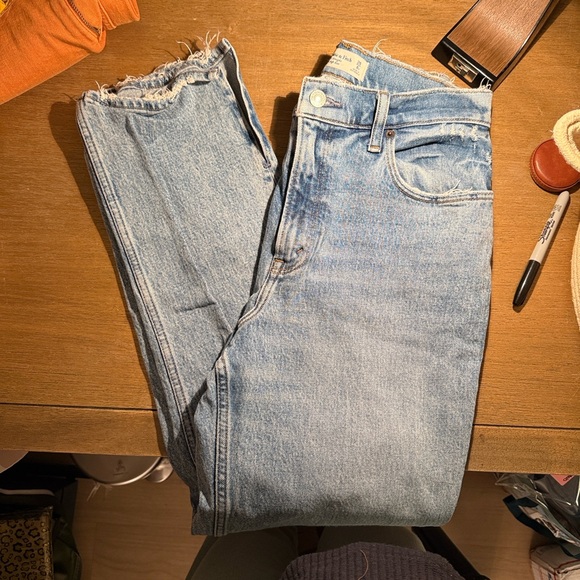 Abercrombie & Fitch Light Blue Women Jeans - Picture 2 of 7